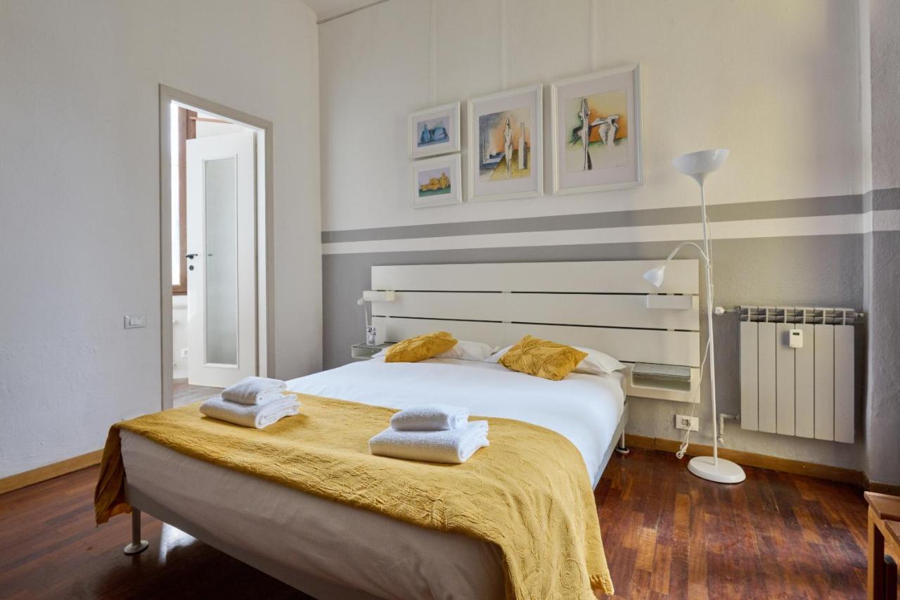 Artist Nadia'S Apartment In Porta Vercellina ميلان المظهر الخارجي الصورة