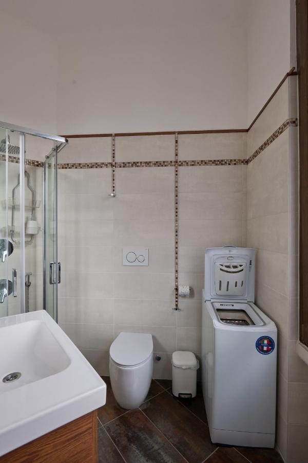 Artist Nadia'S Apartment In Porta Vercellina ميلان المظهر الخارجي الصورة