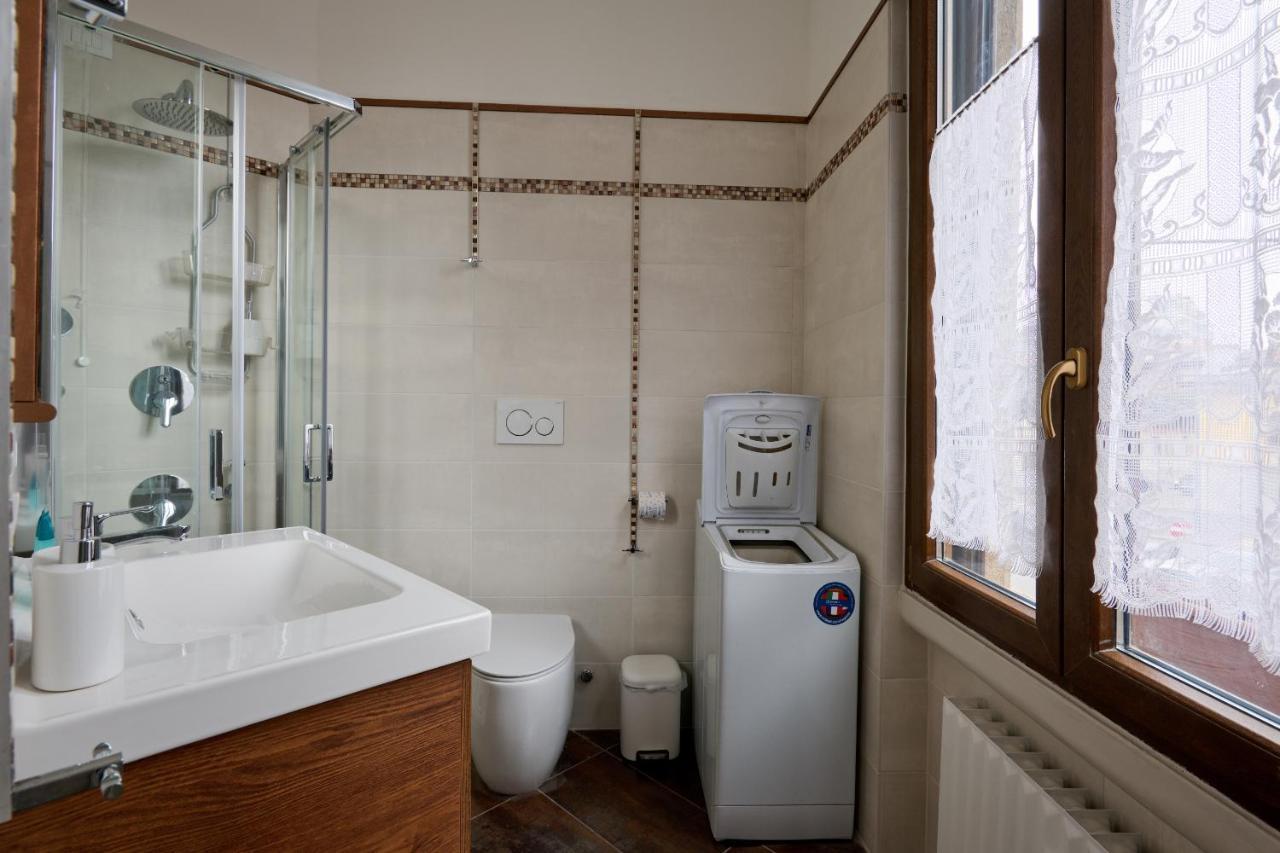 Artist Nadia'S Apartment In Porta Vercellina ميلان المظهر الخارجي الصورة